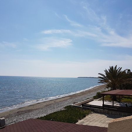 Beach House At Seafront Villa Meneou Exterior foto